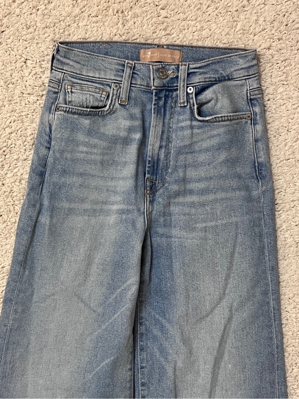 7 For All Mankind Ultra High Rise Cropped Jo in Luxe Vintage - Picture 7 of 12